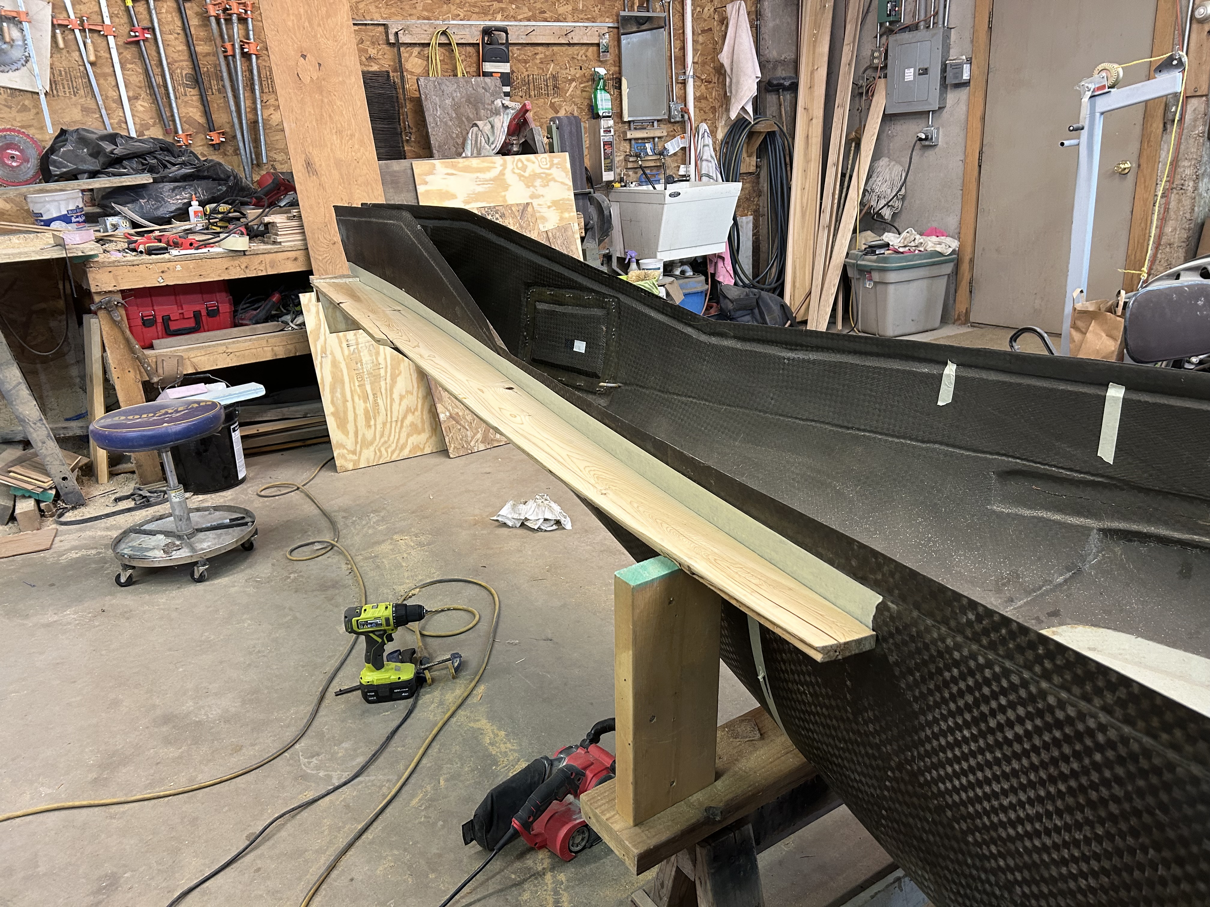 Form boards fitted on new lower fuselage before cutting
